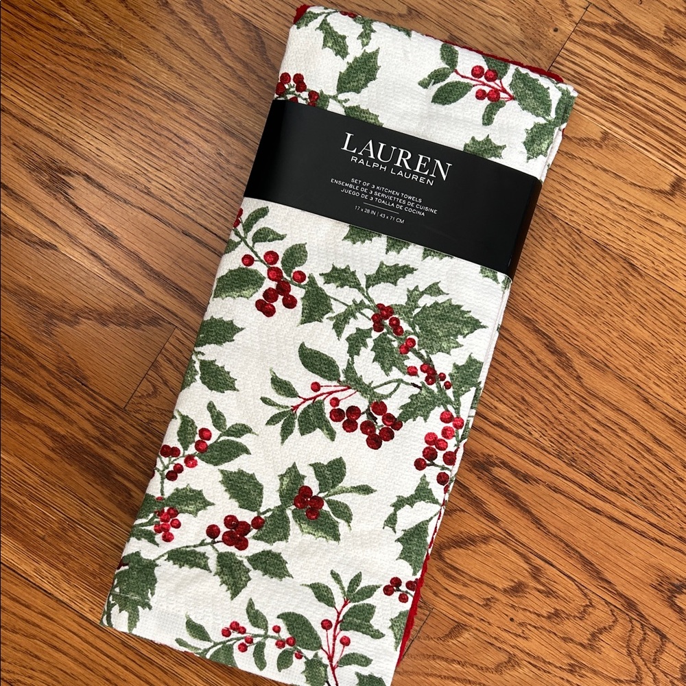 Lauren Ralph Lauren Green and Red Holly 3 piece kitchen towel set